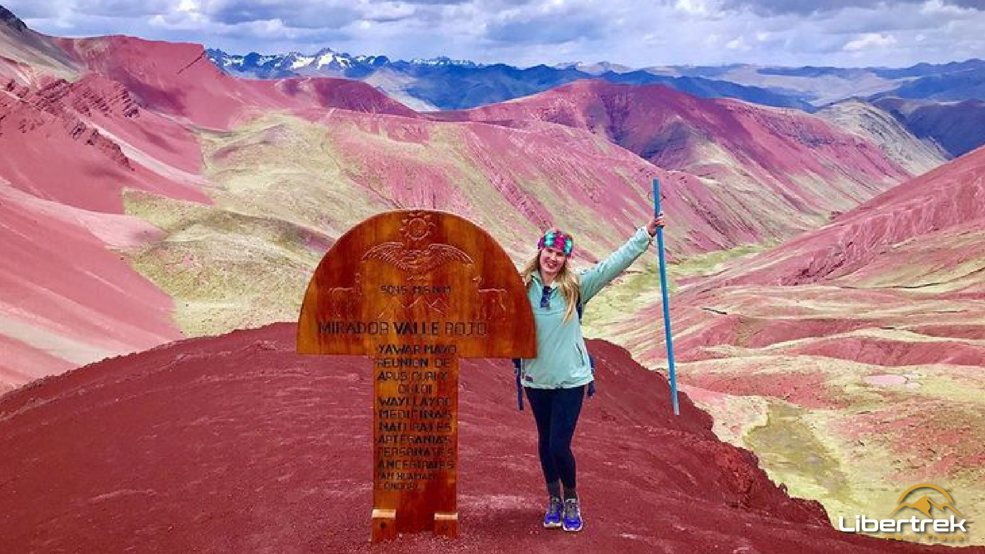 Mirador en el Valle Rojo en Perú