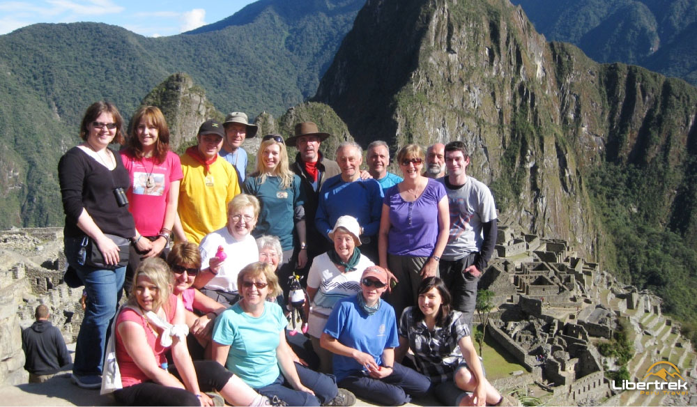 Turistas en Machu Picchu Turistas en Machu Picchu