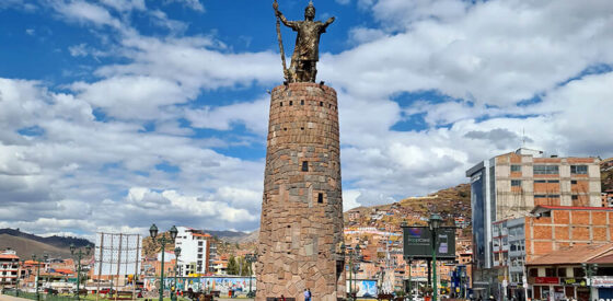 El monumento al inca Pachacutec en Cusco