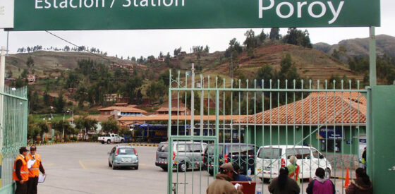 ¿Cómo llegar a la estación Poroy en Cusco?